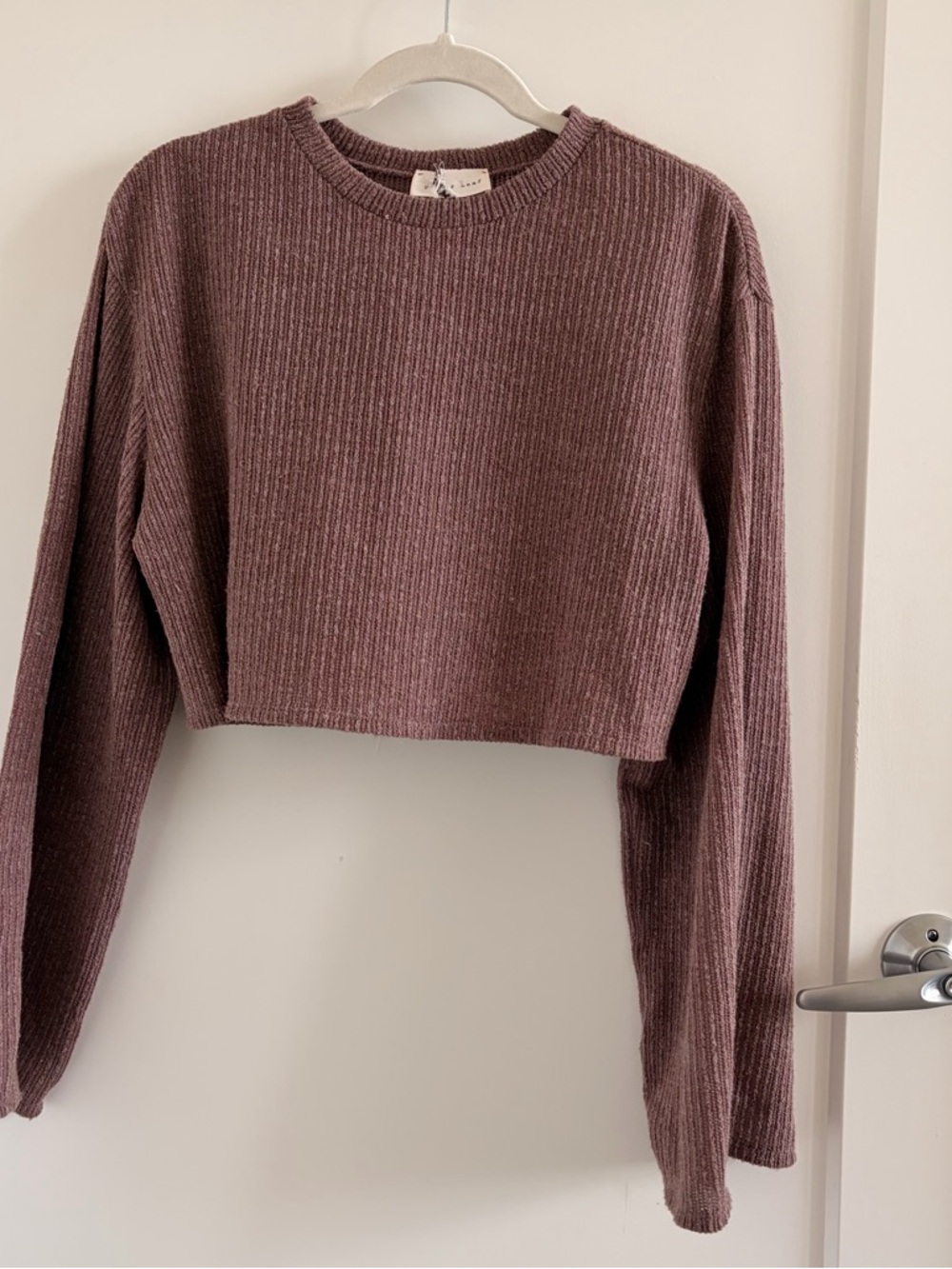 Cropped Ribbed Knit Sweater